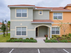 Quiet Townhome with Pool and Close to Disney World!
